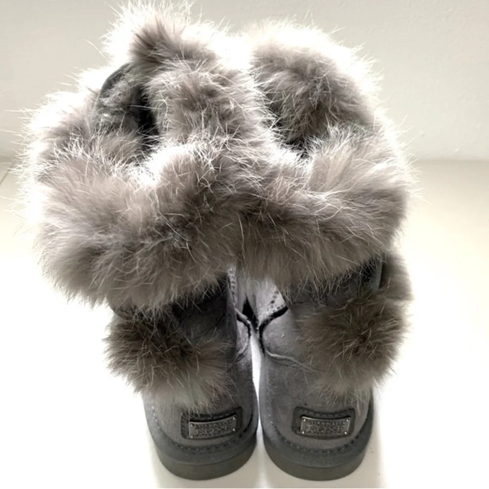 Australia Luxe Collective like new